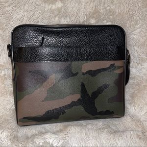 Coach Camo Messenger